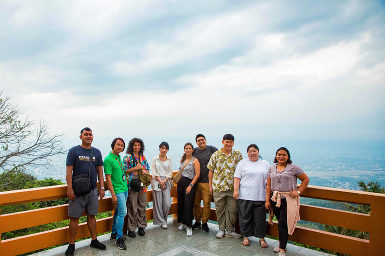 Chiang Mai: Monk's Trail Hike, Wat Pha Lat & Doi Suthep Tour Small Group Tour