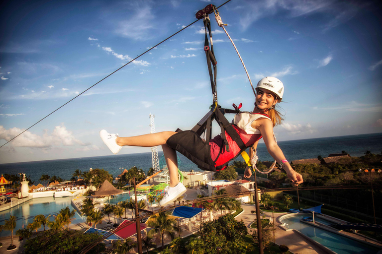 Cancun : Profitez du parc aquatique Ventura et d'une visite guidée de la villeForfait Ventura PLATINUM et visite de la ville de Cancun