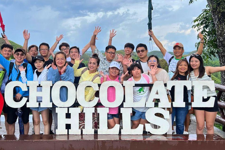 Bohol: Tour condiviso delle colline di cioccolato, dei tarsi e del fiume Loboc