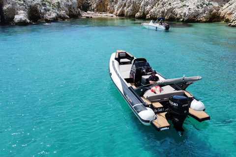 Marseille: Rent a private boat with a skipper private boat trip to calanques du frioul
