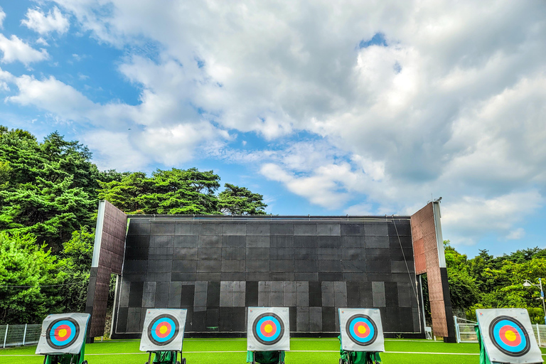 Desde Seúl: Excursión Privada de Tiro con Arco y Tiro