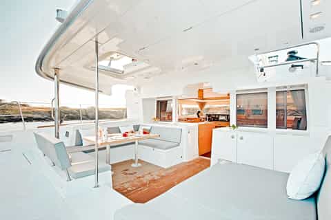 Santorini: All-Inclusive Luxury Catamaran Small Group Cruise