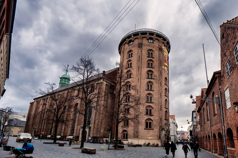 Prywatna wycieczka z pominięciem kolejki do Duńskiego Muzeum Żydowskiego w Kopenhadze4-godzinne: Duńskie Muzeum Żydowskie i wycieczka po Starym Mieście