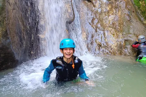 Grenoble, Vercors : Découvrez le Versoud Canyoning ludique