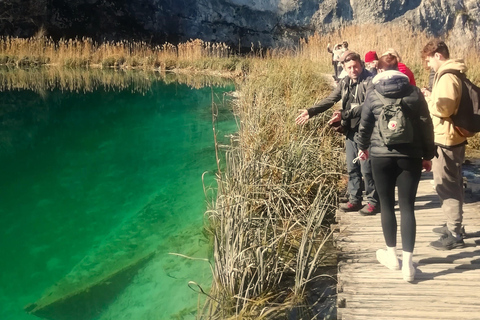 Zagreb: Plitvice Lakes & Rastoke Private Day Trip