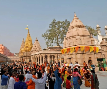 De Deli: Visita a Varanasi no mesmo dia em voo com passeio de barco