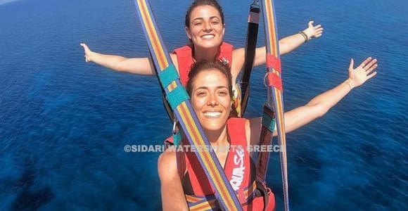Corfu: Parasailing Experience for 2 in Sidari
