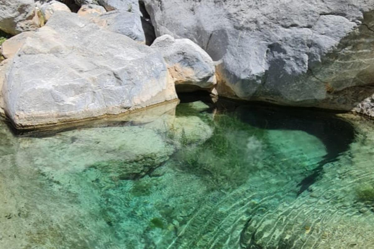 Muscat: Fanja, Wadi Qurai, and Sumail Castle Day Trip