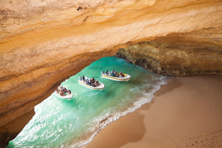 Au départ de Lisbonne : Algarve, grotte marine de Benagil et visite d&#039;une jounée à Lagos