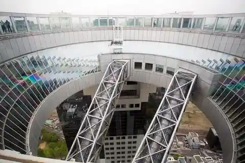 Découvrez les joyaux cachés d'Osaka : Visite guidée privée