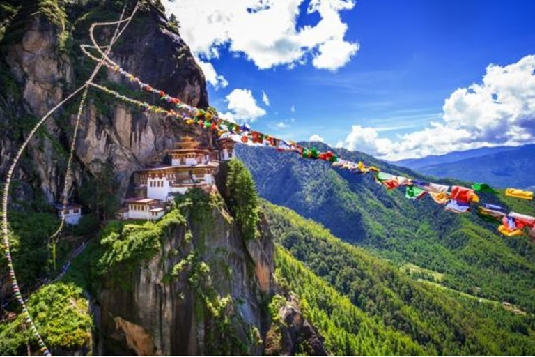 Jambay Lhakhang Drup Festival Tour (8 Days / 7 Nights)