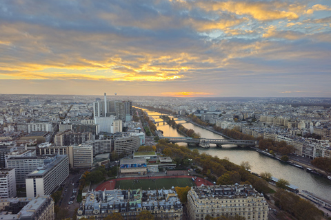 Eiffel Tower: Ticket to Summit or 2nd Floor by Elevator Summit Ticket Access