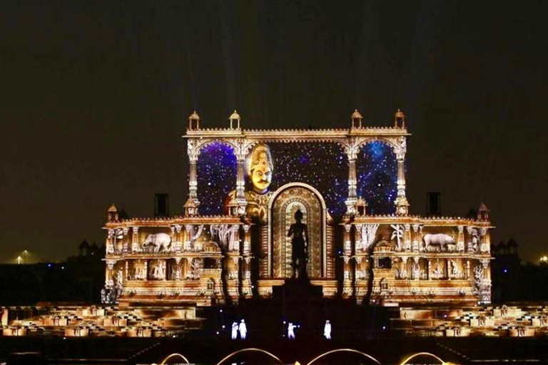 Nuova Delhi: tour serale privato del tempio di Akshardham con spettacolo di luciTour di Nuova Delhi con spettacolo di luci ad Akshardham