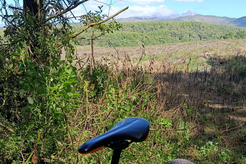 科托帕希：公园山脉自行车骑行，自然与乐趣并存科托帕希：骑行穿越公园山脉，尽享自然与乐趣