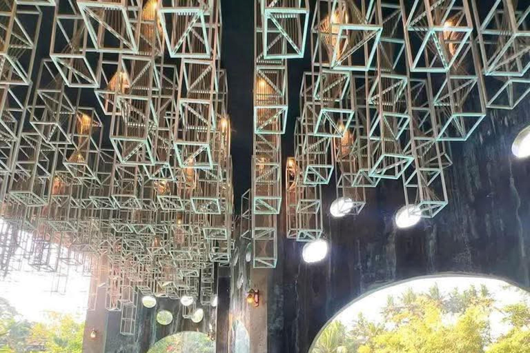 Ubud: tour in quad, rafting e piscina a sfioroTour in quad tandem, rafting e piscina a sfioro