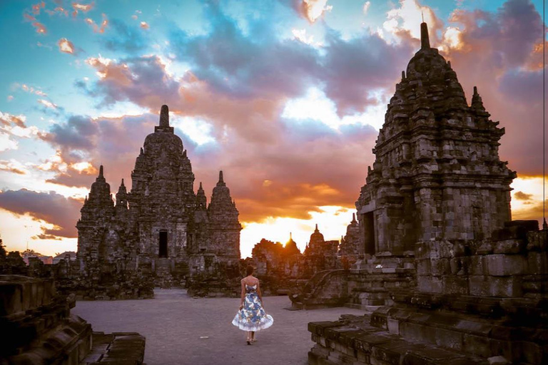 Yogyakarta: Prambanan Temple Guided Private Tour with Ticket Prambanan Temple Guided Private Tour without Ticket