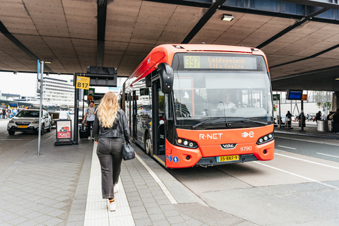 Amsterdam: Trasferimento in autobus espresso dall&#039;aeroporto a/da il centro cittàTransfer aeroportuale espresso di andata e ritorno per la città (valido 14 giorni)