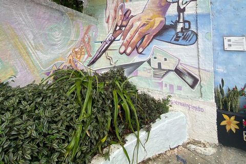 Comuna 13 Narrated by its Leaders