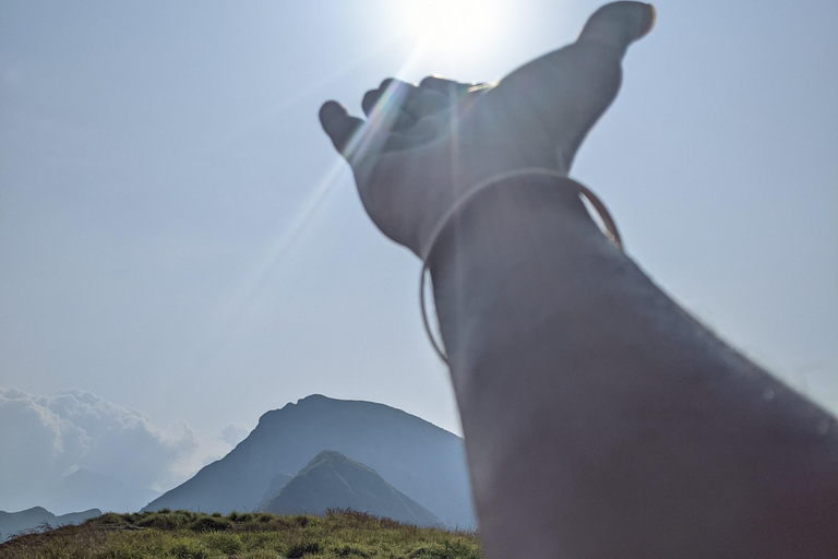 Da Kandy: escursione alle cime gemelle di Kanawiddagala e YahangalaDa Kandy: escursione alle due cime gemelle di Kanawiddagala e Yahangala