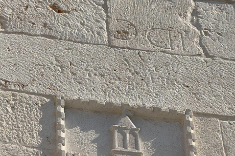 Split Then & Now: Palace & City Life – Small Group Tour