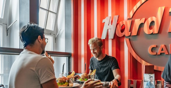 Hamburg: Hard Rock Cafe Skip-the-Line Mahlzeit