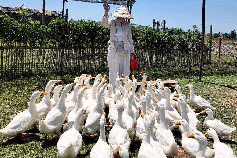 Hoi An Bike Tour: Stress Relief w Buffalo,Duck & Basket Boat E-Car Sightsee Private Tour: Explore the Insider’s Route
