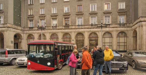 Krakow: Communism City Sightseeing Tour Eco Buggy Golf Cart