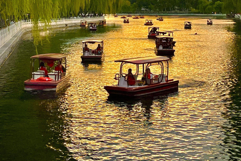 Beijing Hutong Tour: Prince Gong’s Mansion & Mask Painting