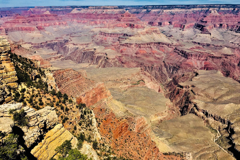 From Phoenix: Grand Canyon and Sedona Oak Creek Day Tour
