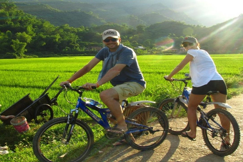 Hanoi: Mai Chau Valley Guided Tour with Lunch & Bike Ride