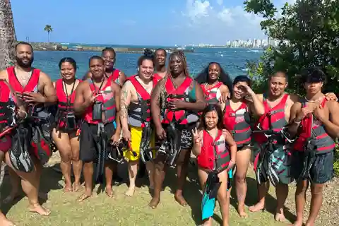 San Juan: Snorkeling with Turtles Adventure and Free Videos