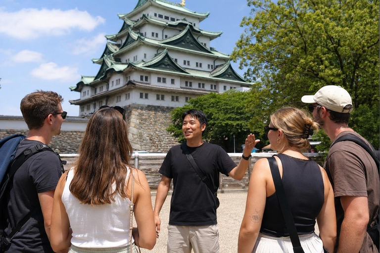 Nagoya: Private Castle, Samurai History & City Icons Tour