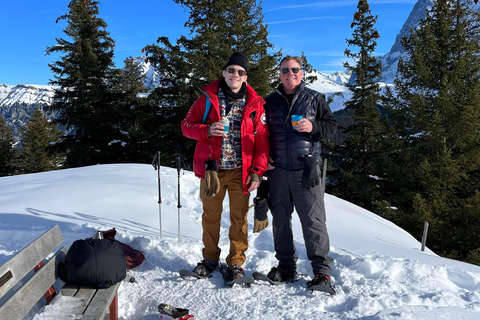 Wandeldag in de Zwitserse AlpenSneeuwschoen- en fondueavontuur in de Zwitserse Alpen