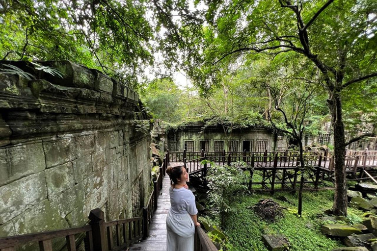 Siem Reap Private Tuk-Tuk Tour The Magnificent Temples.