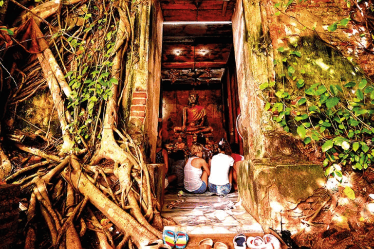 Visite du chemin de fer de Maeklong et du marché flottant