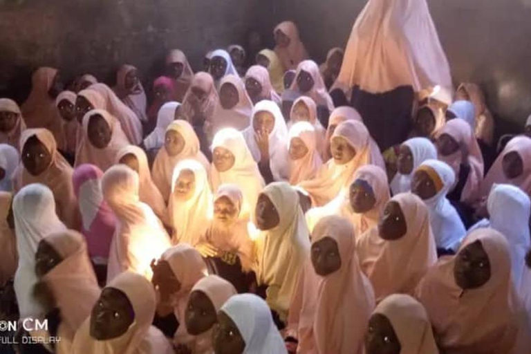 Saker att göra:Madrasa-tur med traditionella förfriskningar