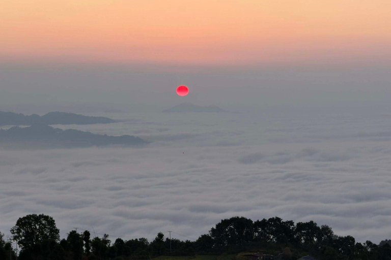 Pokhara: Sarangkot Cable Car Sunrise Tour with guide