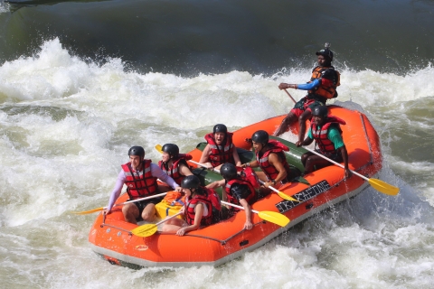 Victoria Falls: Sambesi Fluss 2,5 Tage Rafting Abenteuer
