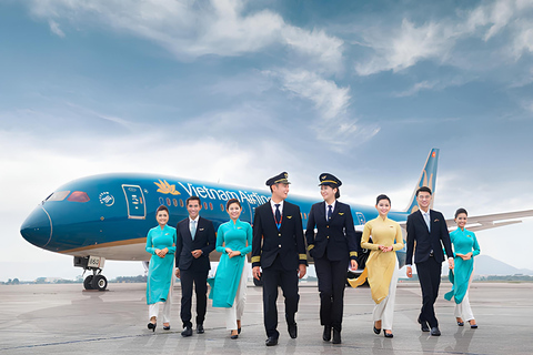 Dall'aeroporto di Ho Chi Minh: servizio di immigrazione Fast TrackCorsia veloce standard per l'immigrazione – Arrivo