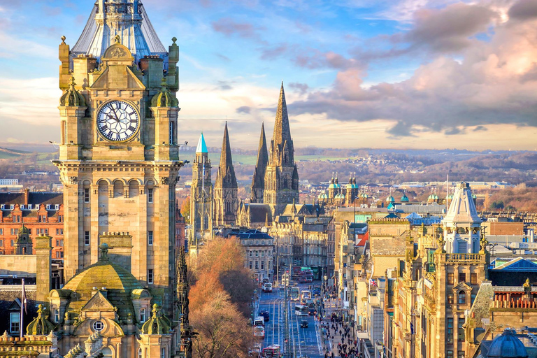 St Giles' Cathedral and Edinburgh Old Town Private Tour
