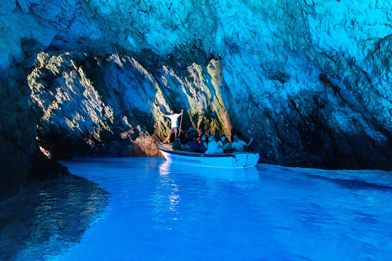 Hvar:Blue & Grenn Cave and Vis Island Private Speedboat Tour