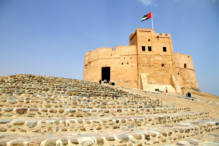 Desde Dubai: Tour de la ciudad de Fujairah por la Costa EsteTour de la ciudad de Fujairah por la costa este con almuerzo