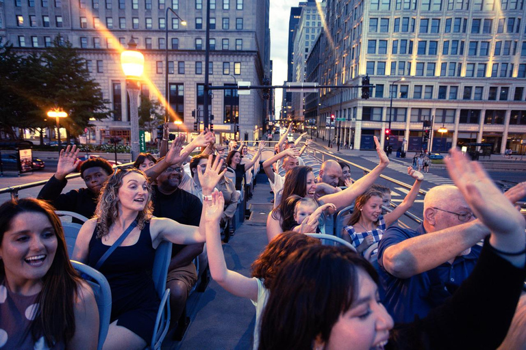 Chicago: Sunset Tour by Open-top Bus with Live Guide Panoramic Sunset Tour