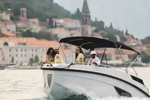 Kotor: Perast og øen Lady of the Rocks – speedbådtur