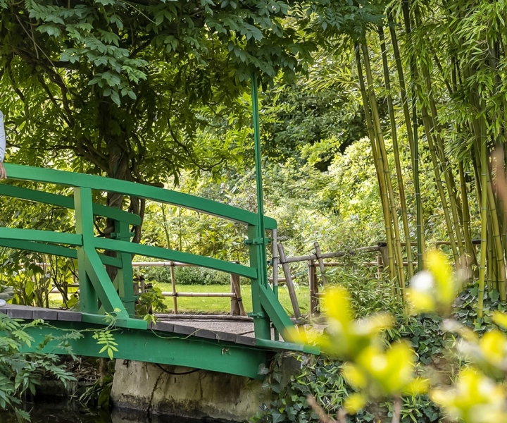 From Paris: Giverny Day Trip with Audio Guide or Live Guide