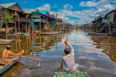 Chá da tarde + Vila flutuante em Siem Reap