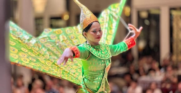 Siem Reap: Angkor Wat Apsara Dance Show with Buffet Dinner