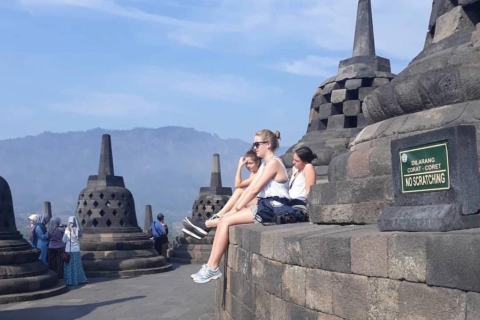 Yogyakarta Borobudor Besteigung und Prambanan TourGeführte Tour auf Englisch, Eintrittskarte mit Mineralwasser