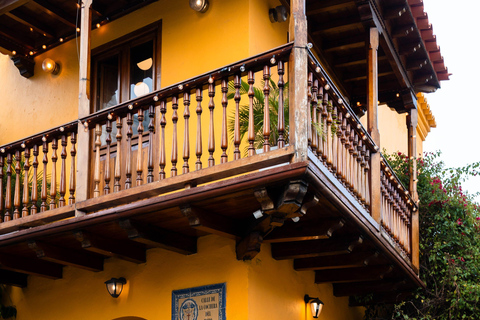 Cartagena at Your Own Pace: Free Guided Tour by VivaGo Experience Cartagena at Your Own Pace: Free Guided Sightseeing Tour by VivaGo Experience