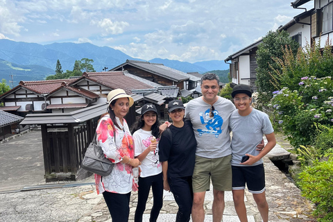 Vanuit Nagoya: Rondleiding Nakasendo Trail met privéauto